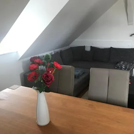 Moderne In Bahnhofsnaehe Apartment Fulda